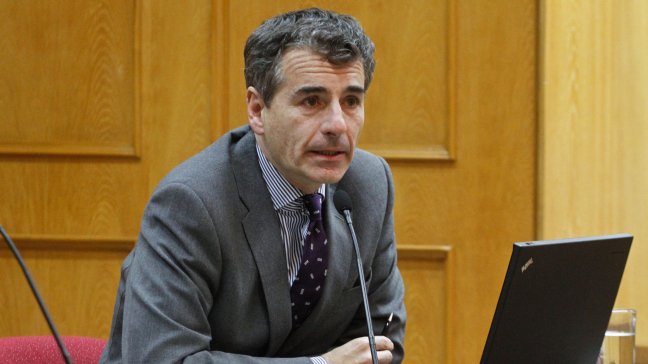 Velasco llamó a no aprovechar políticamente baja cifra de Imacec
