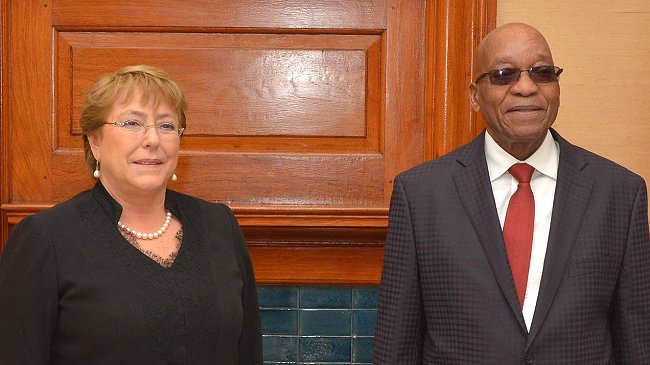 Michelle Bachelet en Sudáfrica: Nelson Mandela me ha inspirado