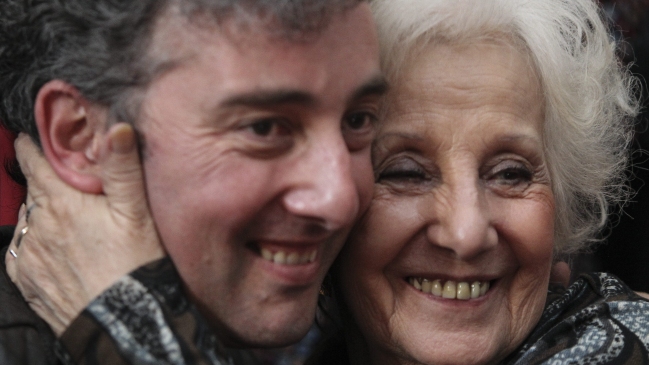 Nieto de Estela de Carlotto: Me parece mágico todo esto