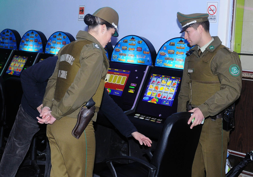 Tragamonedas: Investigan pirateo de software por 55 mil millones de pesos