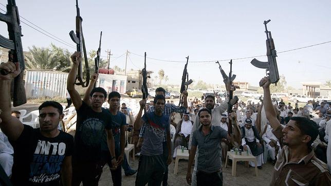 Más de 600.000 civiles iraquíes huyen por temor a yihadistas