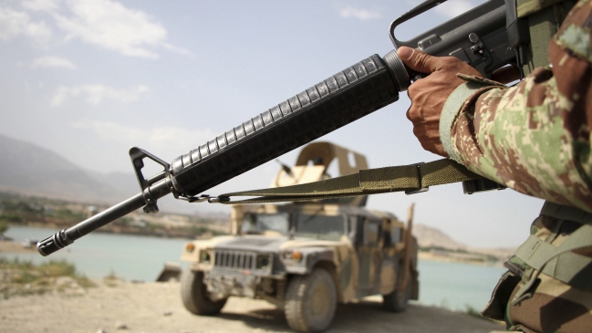 EE.UU. reconoció suministrar armas a kurdos de Irak y busca entregarles más