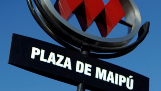 Servicio fue restablecido en metro Plaza de Maipú tras falso aviso de bomba