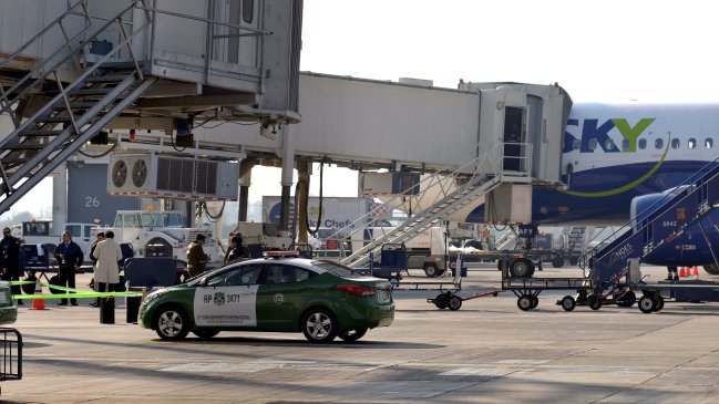 Trabajadores del aeropuerto acusan que la DGAC 