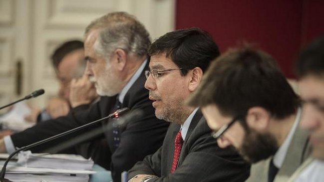 Comisión de Hacienda despachó al Senado la reforma tributaria