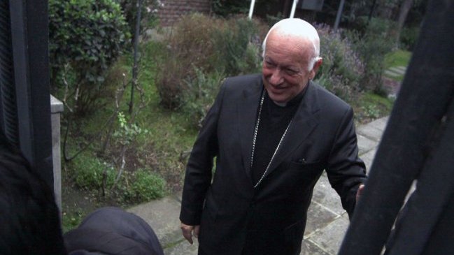 Ezzati solicitó toda 