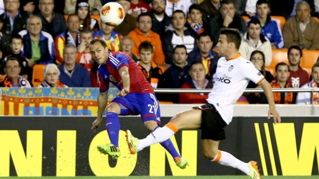 Marcelo Díaz fue titular en sufrido triunfo de FC Basilea en la liga suiza