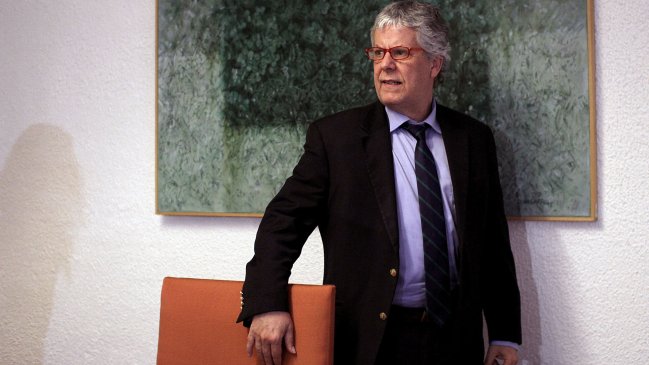 UDI confirmó interpelación al ministro Eyzaguirre