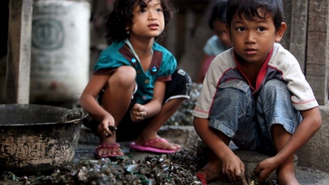 Rafael Correa: La pobreza es la peor forma de violencia