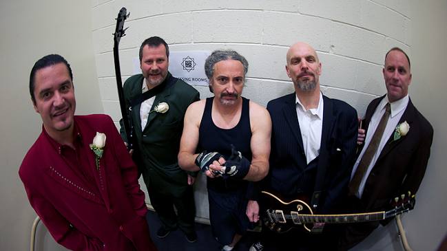 Faith No More promete sorpresas para el próximo año