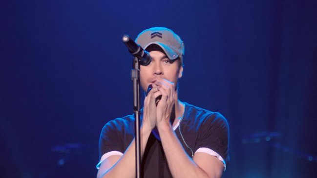 Enrique Iglesias y La Ley brillaron en los premios de Telemundo