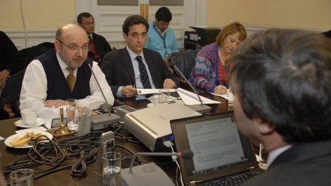 Comisión investigadora indaga 