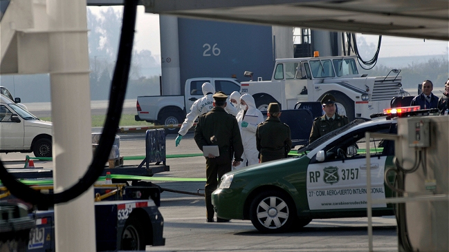 Ministerio de Defensa suspendió a tres altos cargos por 
