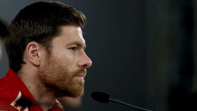 Xabi Alonso anunció su retiro de la selección española