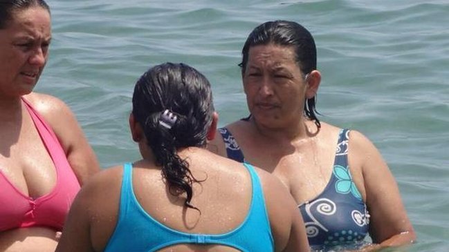 Mujer parecida a Hugo Chávez causa sensación en redes sociales