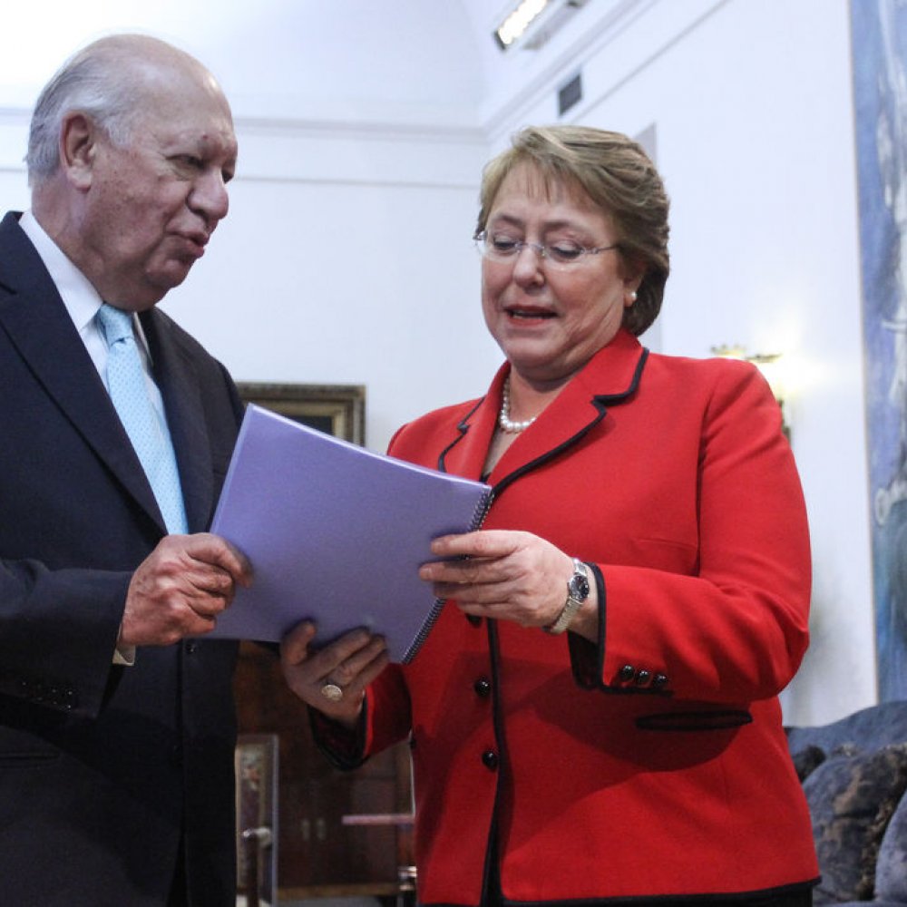 Ricardo Lagos reitera críticas: 
