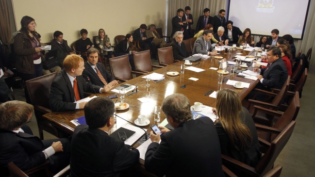 Gobierno pospuso presentación de indicaciones a la reforma educacional