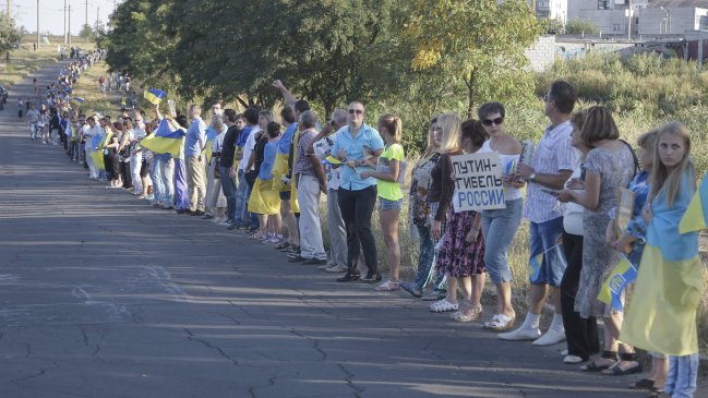 Los desplazados por combates en Ucrania se elevaron a 260 mil