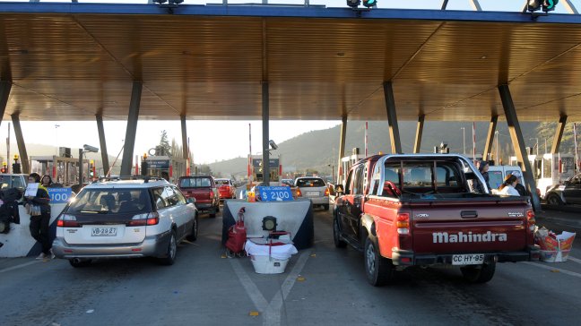 262 mil vehículos dejarán Santiago en Fiestas Patrias