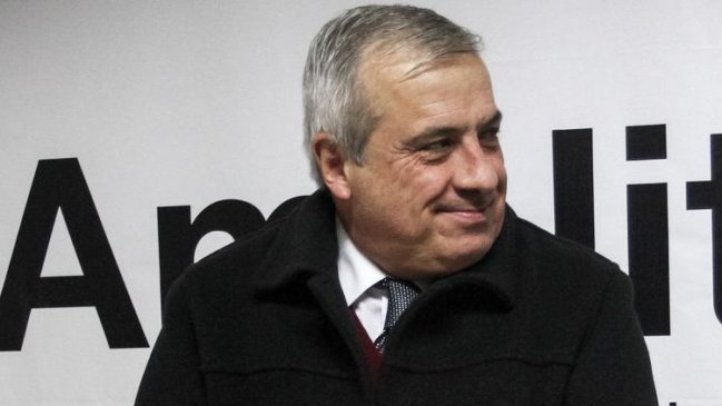 Jueza de Valdivia dictó orden de detención contra ex ministro Mañalich