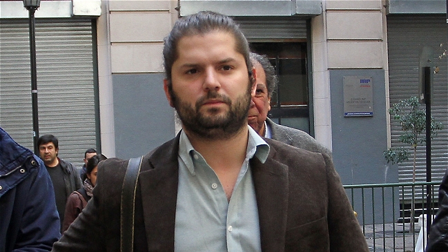 Diputado Boric: No todos quienes dudan de la reforma educacional son adversarios