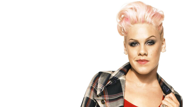 10 chicas rebeldes de la música