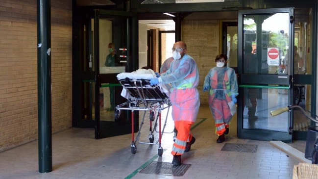 El número de infectados por ébola superó las 4.000 personas