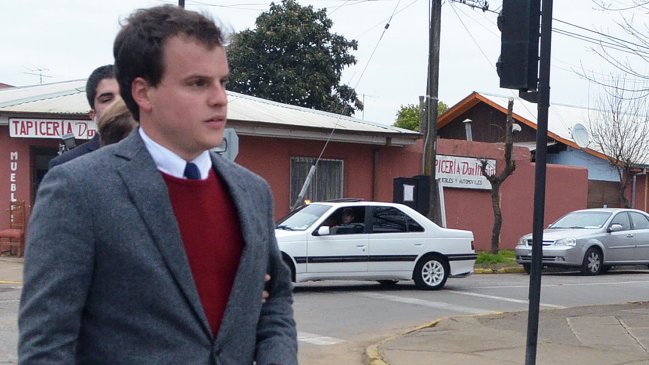 Fiscalía: Hay pruebas suficientes para sostener que Martín Larraín conducía ebrio