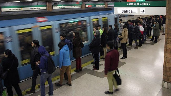 Metro extendió horario y funcionará hasta la medianoche por Fiestas Patrias
