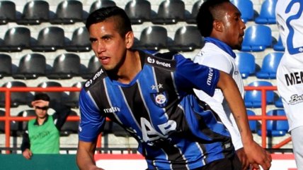 Andrés Vilches abrió la senda para el triunfo de Huachipato sobre la UC de Ecuador