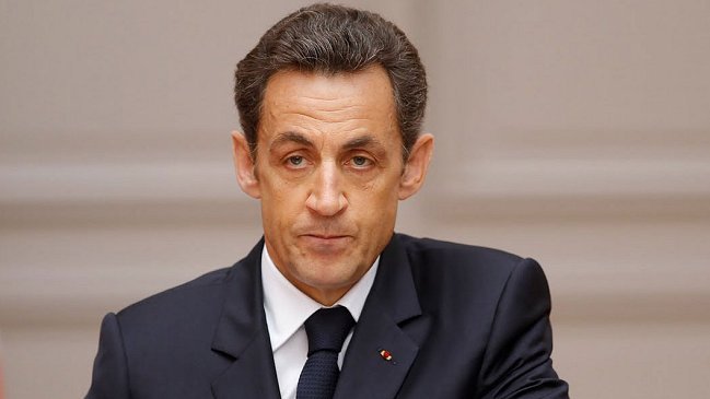 Nicolas Sarkozy anunció su regreso a la política activa