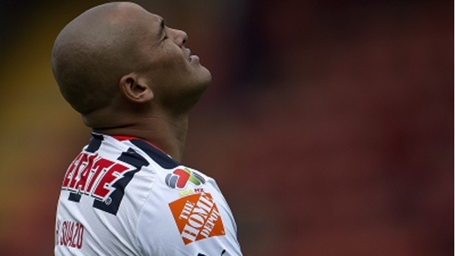 Suazo salió lesionado en derrota de Monterrey ante Toluca