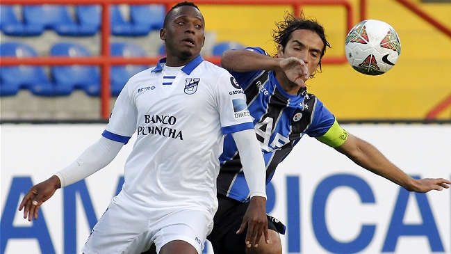 Huachipato saldrá a cumplir su tarea ante la UC de Quito para avanzar en la Sudamericana