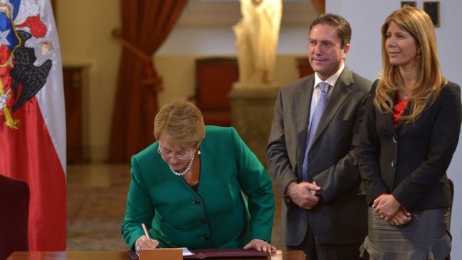 Presidenta firmó proyecto de ley que crea Fiscalía Especial de Alta Complejidad