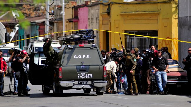 Encuesta Cooperativa: Mitad de chilenos cree que no se hace todo lo posible ante el terrorismo