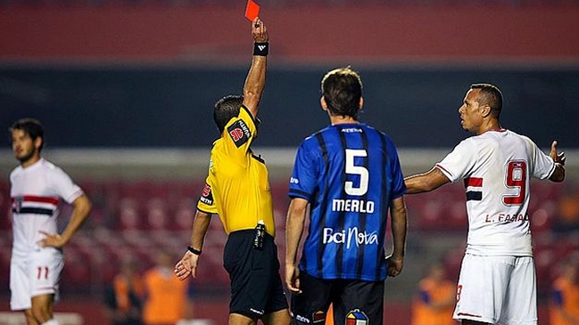 Prensa brasileña criticó a Luis Fabiano tras victoria de Sao Paulo sobre Huachipato