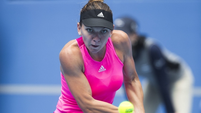 Simona Halep abandonó en Beijing tras su victoria en octavos de final