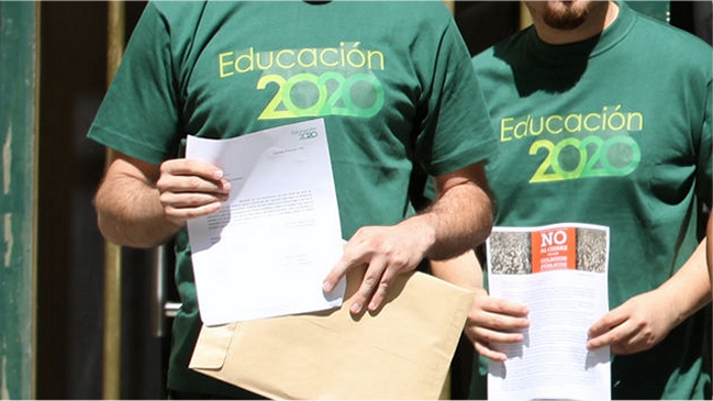 Educación 2020: Presupuesto tiene que ver con una transición en la cartera