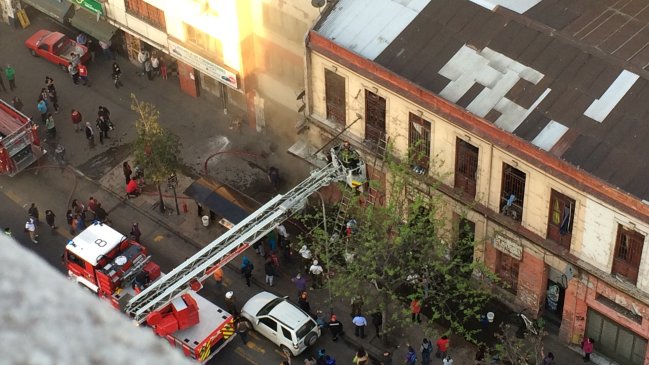 Una Menor Falleció Tras Incendio En Recoleta Cooperativa Cl