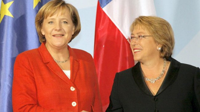 Bachelet visitará Alemania y España a fines de octubre