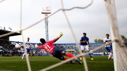 Angelo Sagal abrió la cuenta para Huachipato ante la UC