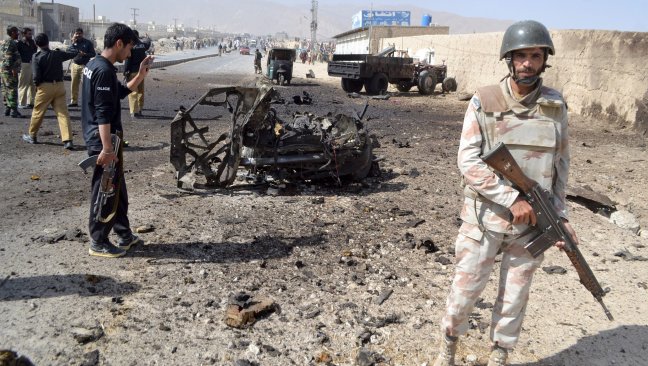 Talibanes paquistaníes anuncian apoyo al Estado Islámico