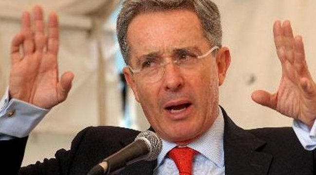 Partido de Álvaro Uribe deploró acusaciones de Maduro sobre crimen de diputado