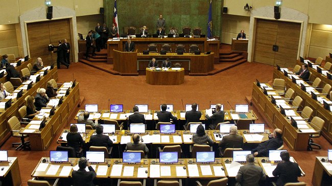 Las dispares experiencias de los diputados con la marihuana