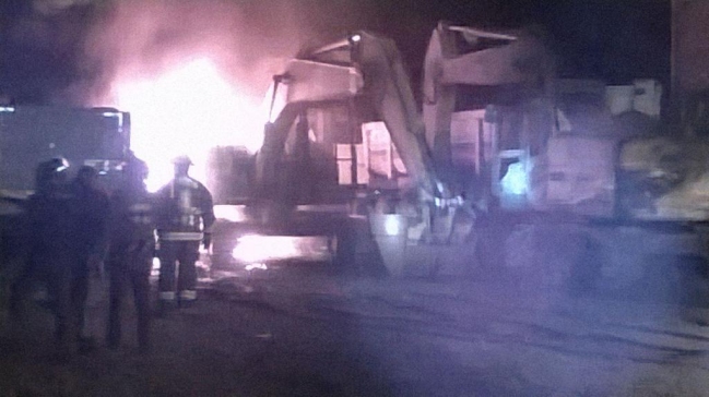 Nuevo ataque incendiario afectó a camiones y maquinaria en La Araucanía