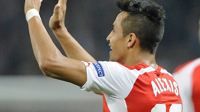 Prensa española asegura que Alexis fue padre con ex novia