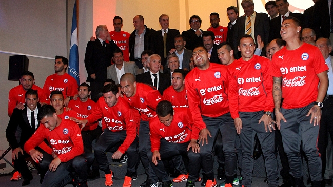 La ANFP homenajeó a todos los representantes de Chile en los Mundiales