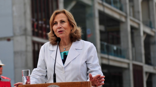Ministra de Salud: 