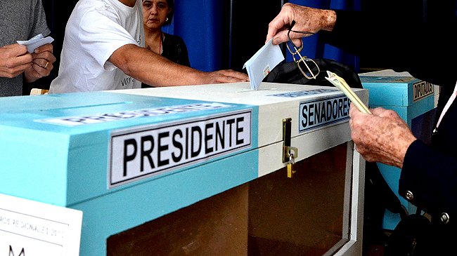 Gobierno anunció dos leyes para transparentar financiamiento de campañas