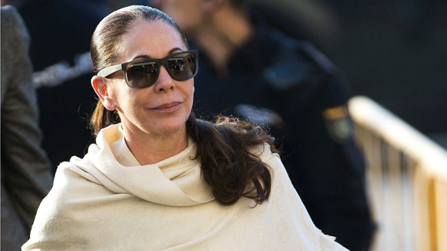 Isabel Pantoja pagará multa antes de pedir la suspensión de pena de dos años